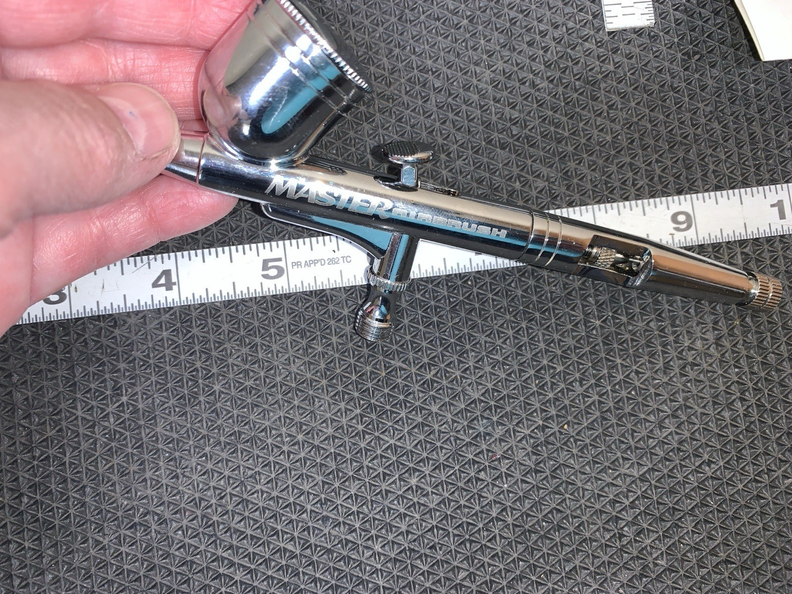 Master Airbrush Model G23 Multi-Purpose Dual-Action Gravity Feed Airbrush Set Kt