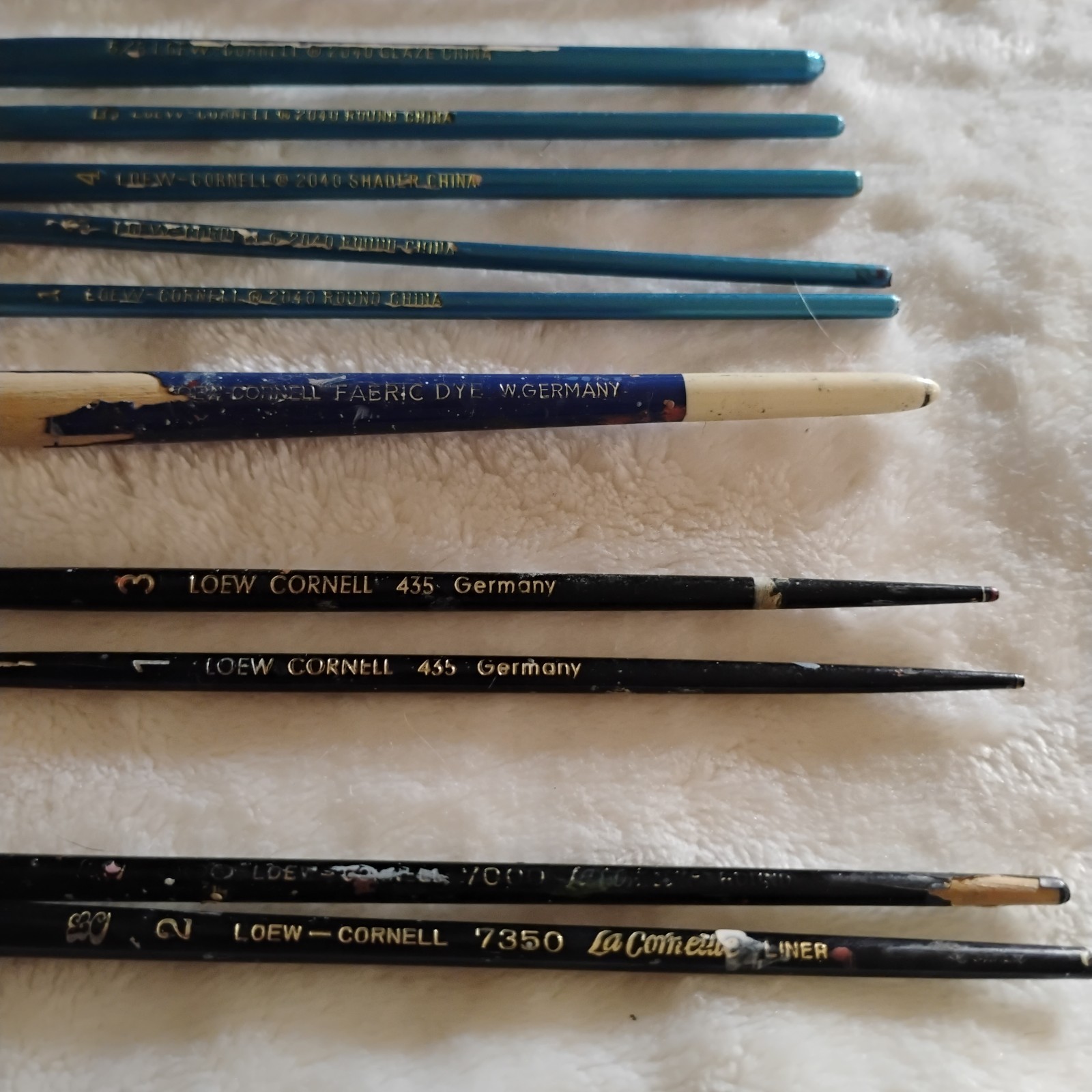 Loew-Cornell Paint Brush Lot 18pc Vintage Germany La Corneille 7350 435 2048
