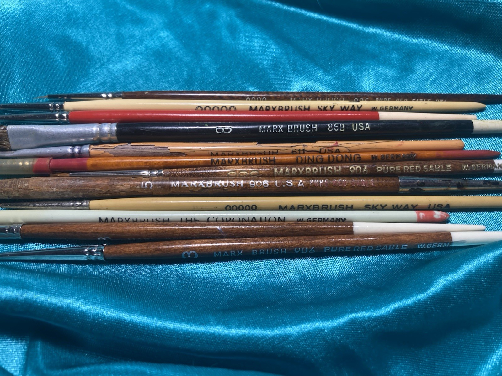 Vintage MARXBRUSH Pure Red Sable & The Coronation Paint Brushes W Germany Lot 12