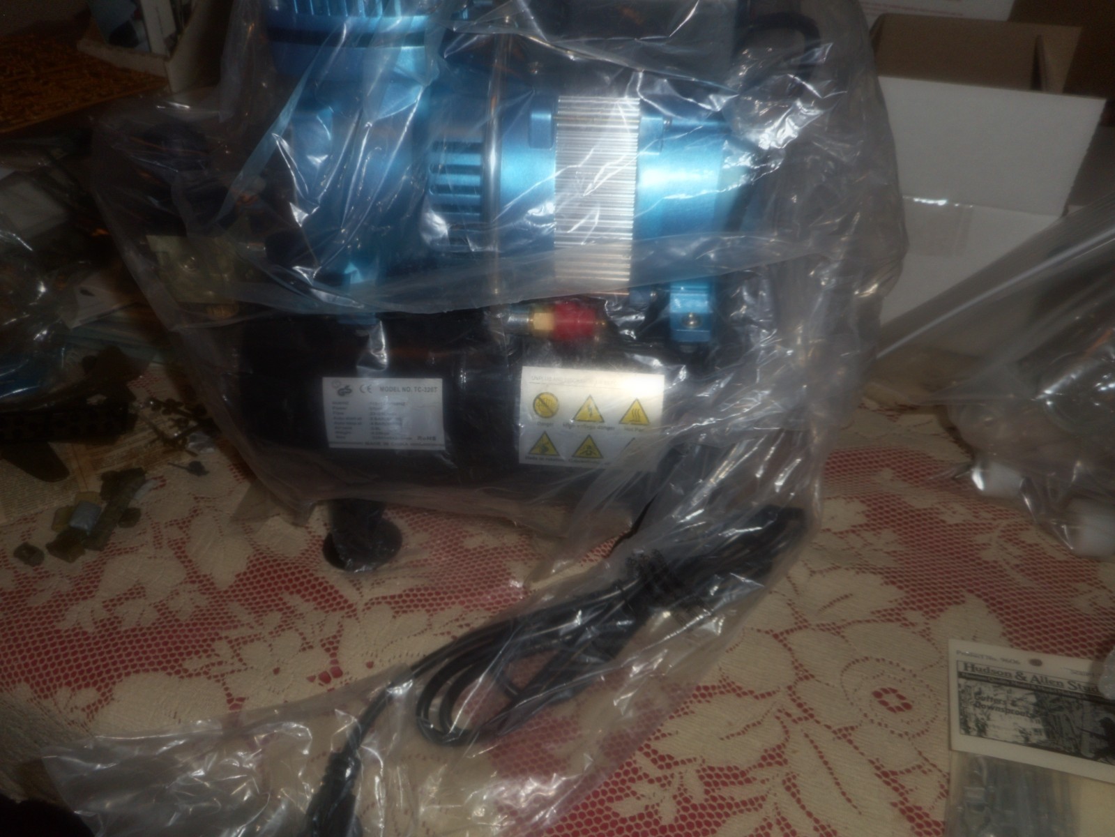 Master Airbrush Cool Runner High Performance Compressor w/ Air Tank, TC-326T