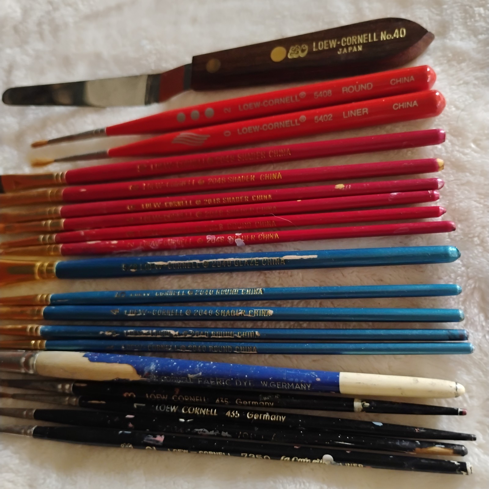 Loew-Cornell Paint Brush Lot 18pc Vintage Germany La Corneille 7350 435 2048