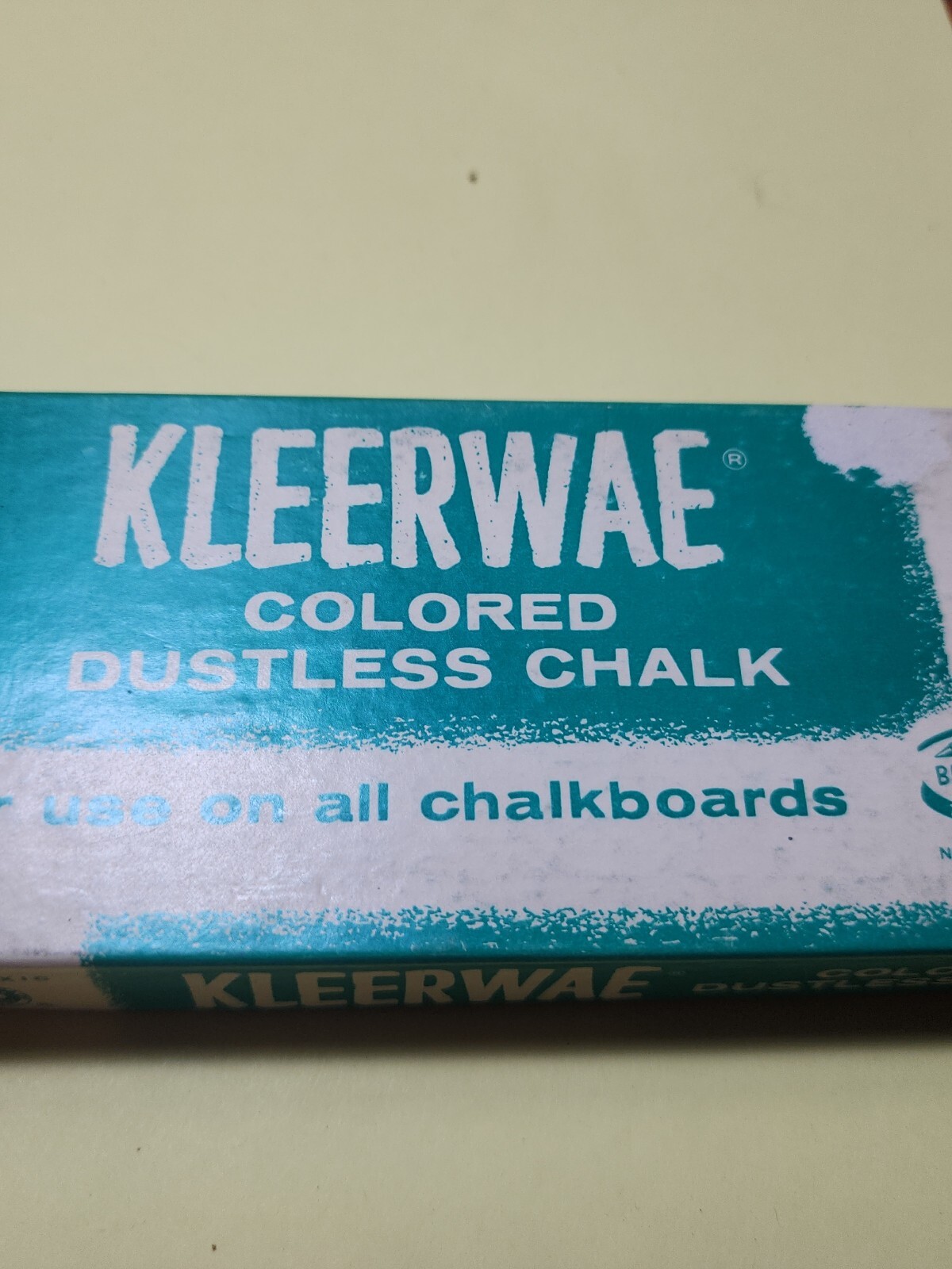 NOS Vintage Binney & Smith Kleerwae Colored Dustless Chalk JBx27