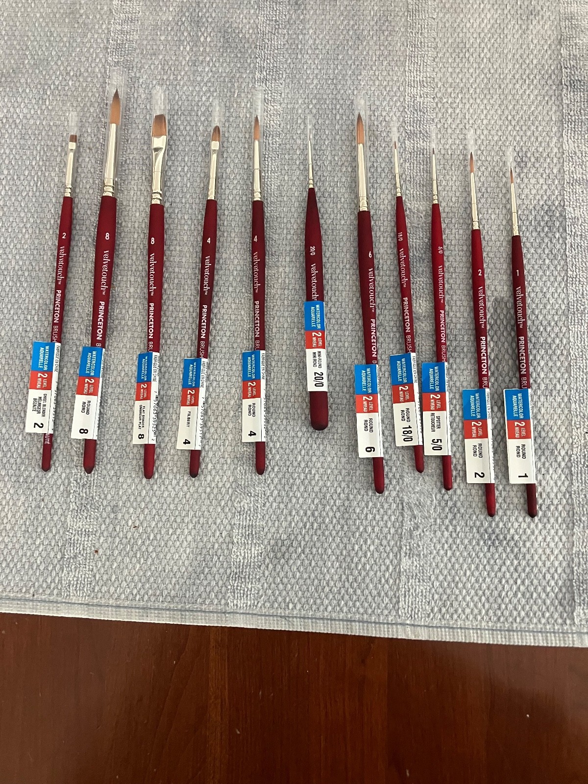 (11)Princeton Velvetouch Watercolor brushes lot 0f 11 different Short Handle
