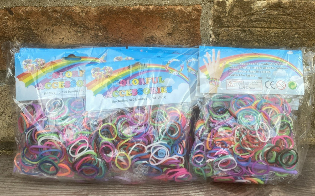 Colourful MIxed Loom Bands with Clips – 12 X 300 Multipack – New Sealed