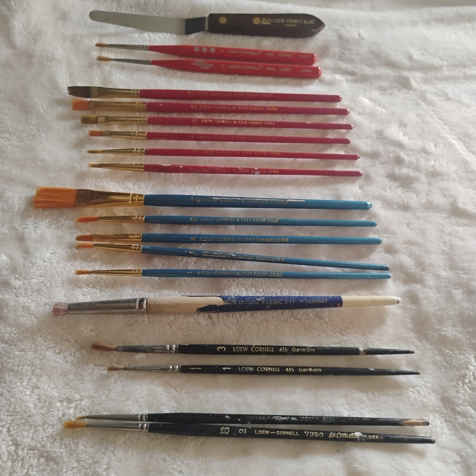 Loew-Cornell Paint Brush Lot 18pc Vintage Germany La Corneille 7350 435 2048