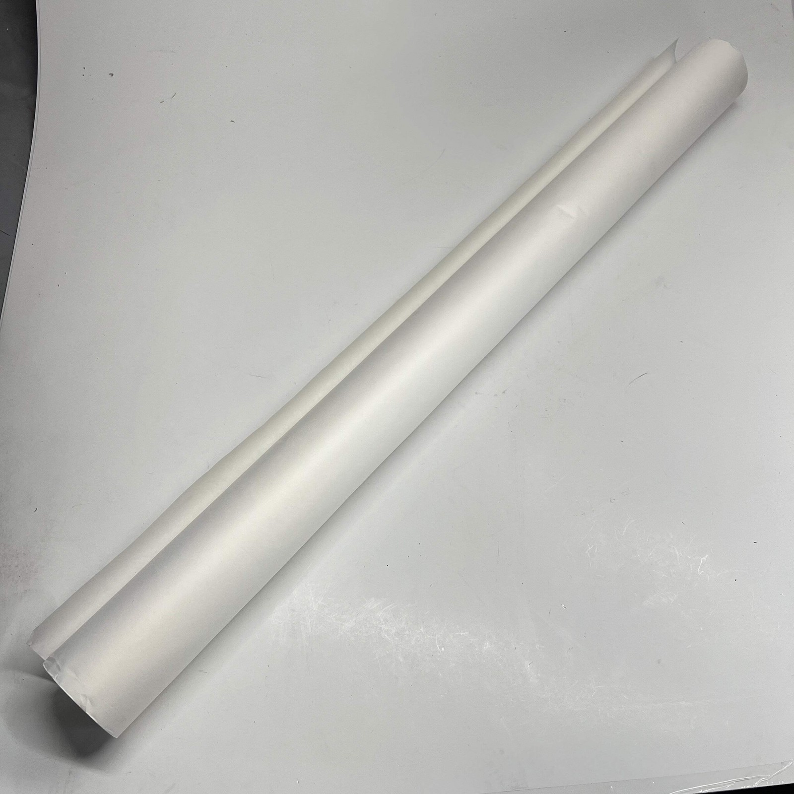 ART KRAFT Duo-finish Paper Rolls Heavy Weight 48″x200′ White P0067004