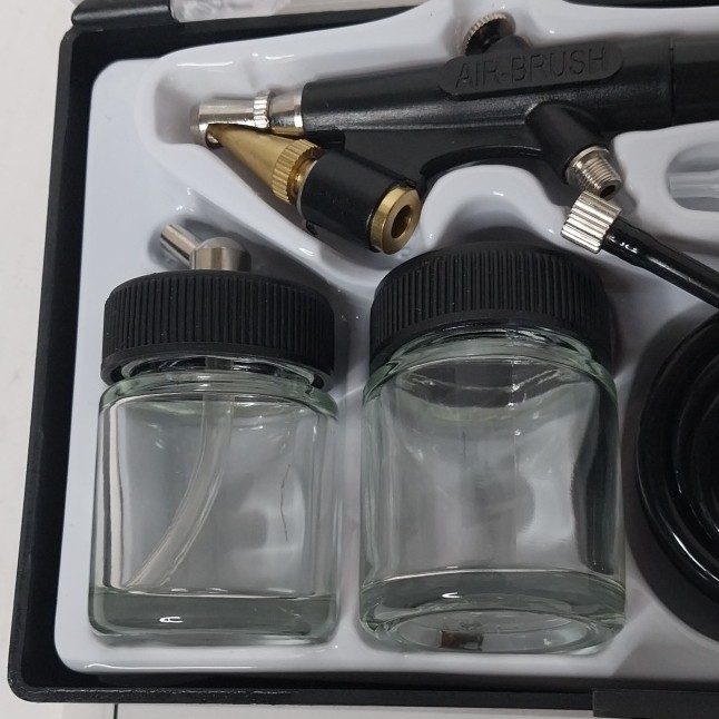 HS-38 Air Brush Kit w/ Hose, 2 Glass Jars, Accessories & Instructions
