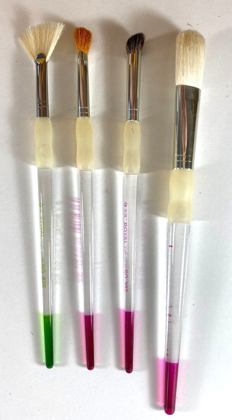 Lot 4 Royal Soft Grip Clear Acrylic Green Pink Tip Paint Brushes