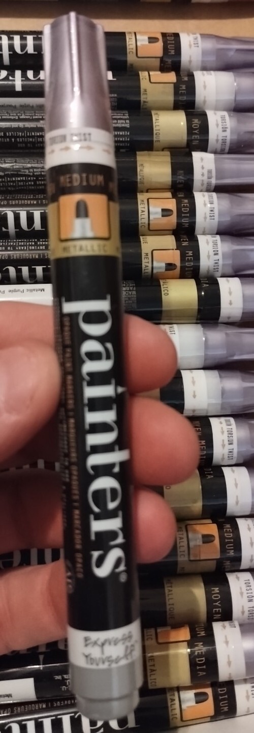 Painters Opaque Paint Marker – Medium Tip – Metallic Purple – New Sealed