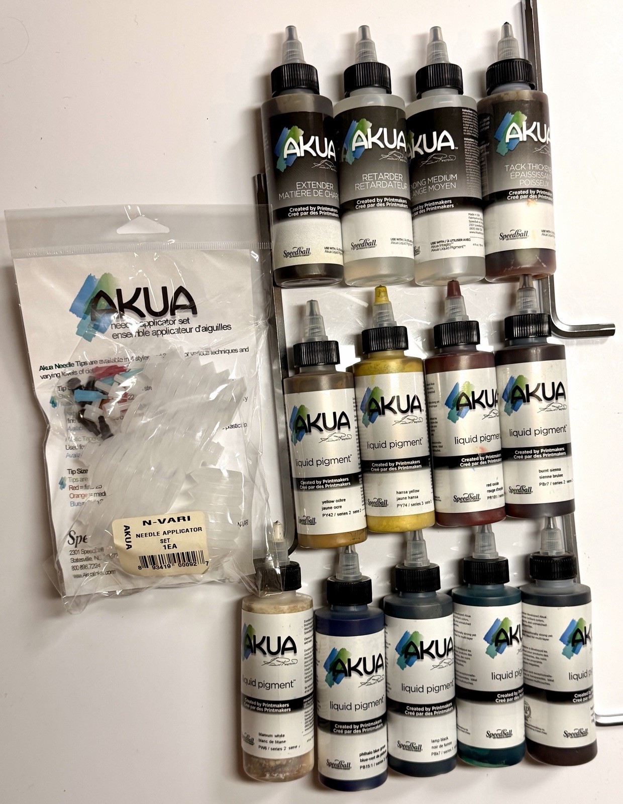 Lot of Akua Liquid Pigments, Media & Applicator Set