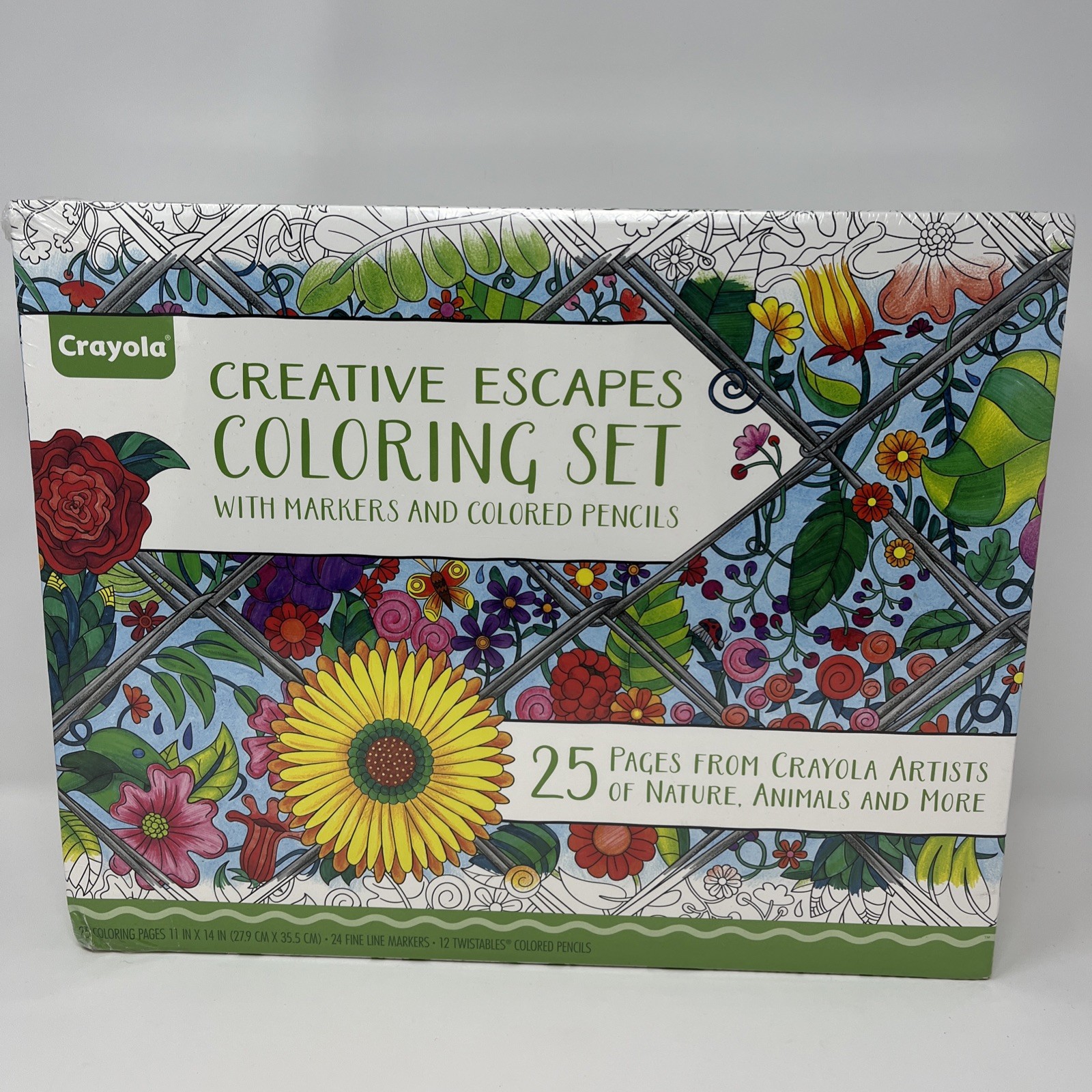 Crayola Creative Escapes Coloring Set 25 Coloring Pages 24 Markers 12 Pencils