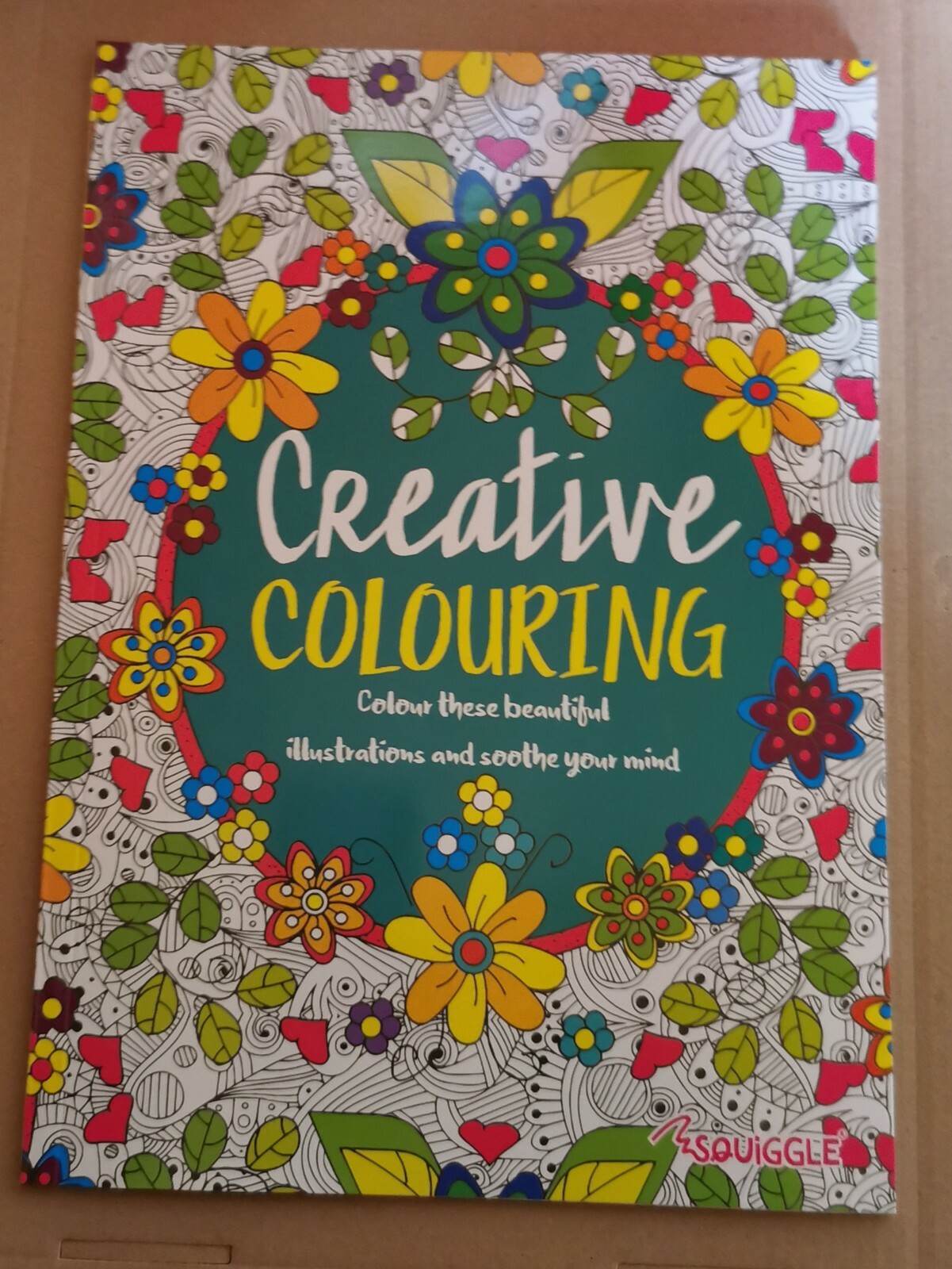 1 x Adult Kids Colouring Book Creative / Love – 29.5 X 21cm A4