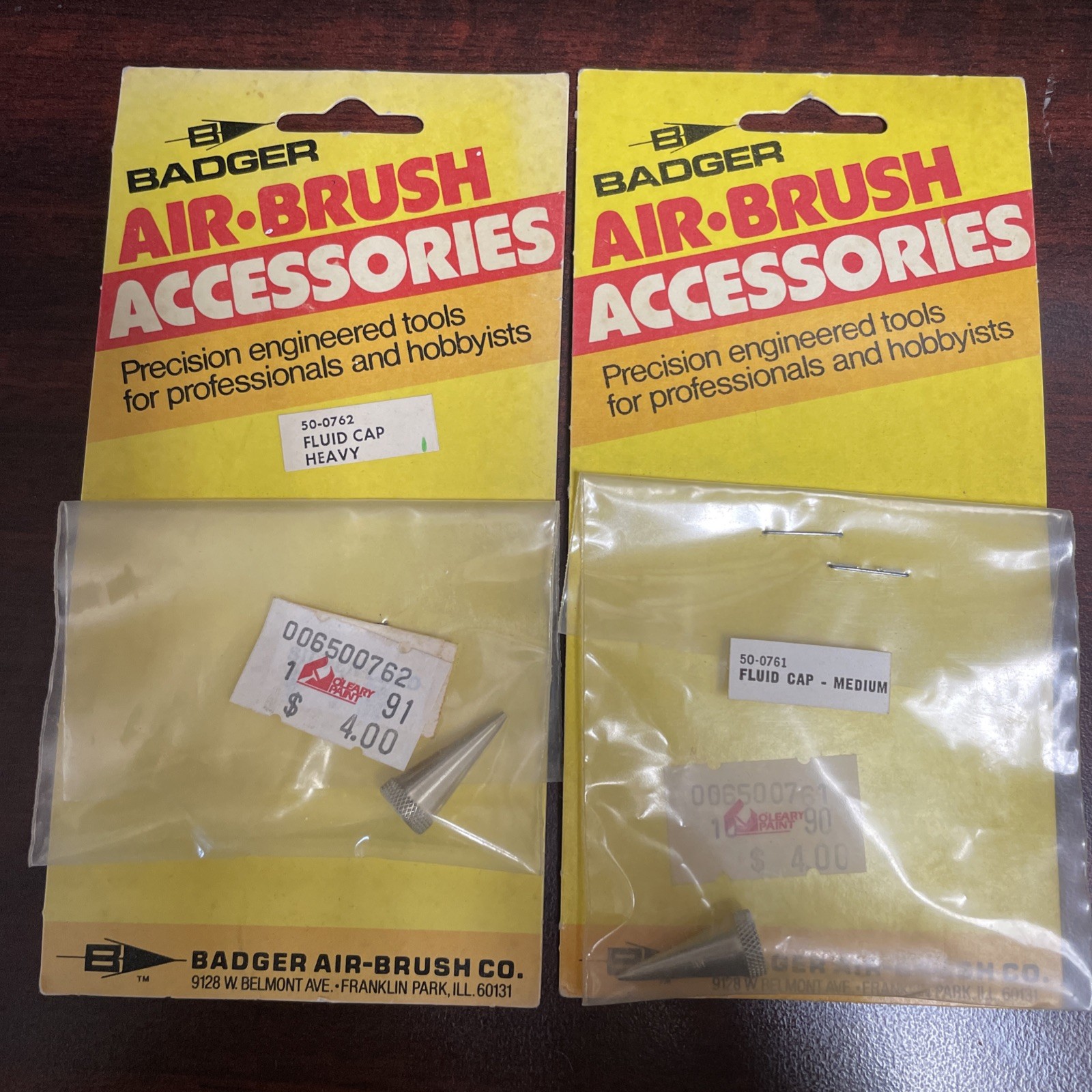Badger – No. 50-0762 & 50-0761 350 Fluid Cap (Heavy&Med) – NOS – Airbrush Part