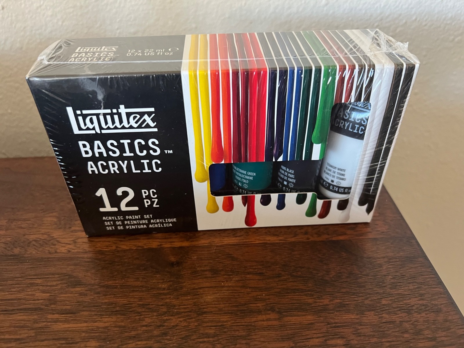 NEW – Liquitex Basic 12-Piece x 22 ml Acrylic Assorted Color Tubes